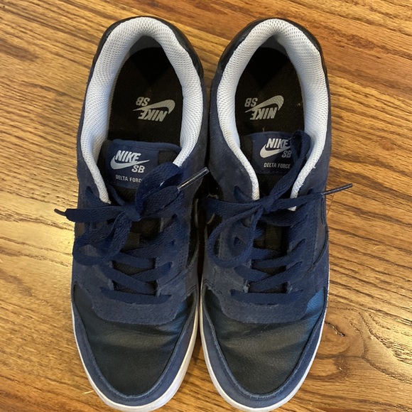✅ NIKE SB Delta Force Navy/Black Size 7 - Picture 10 of 13